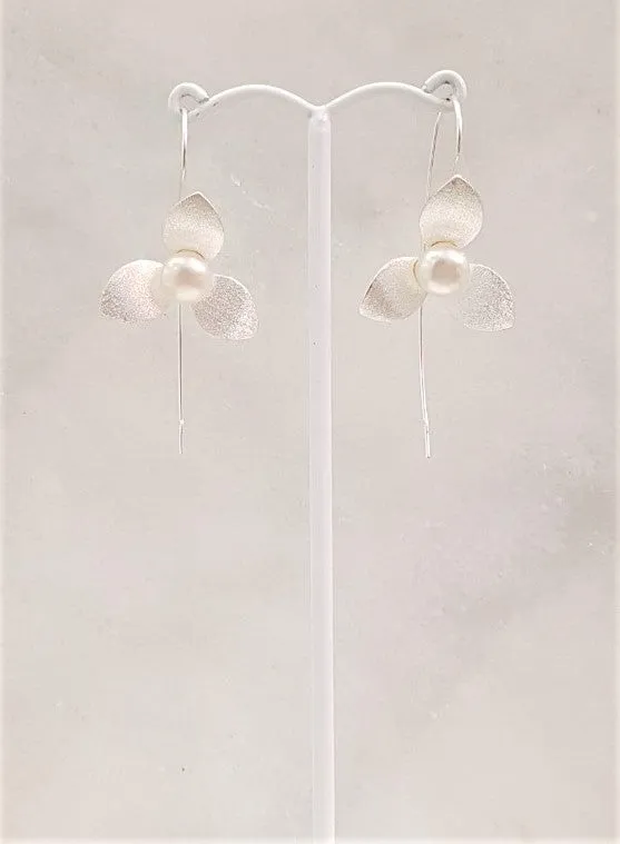 3 Petal Flower with Pearl Silver Earrings