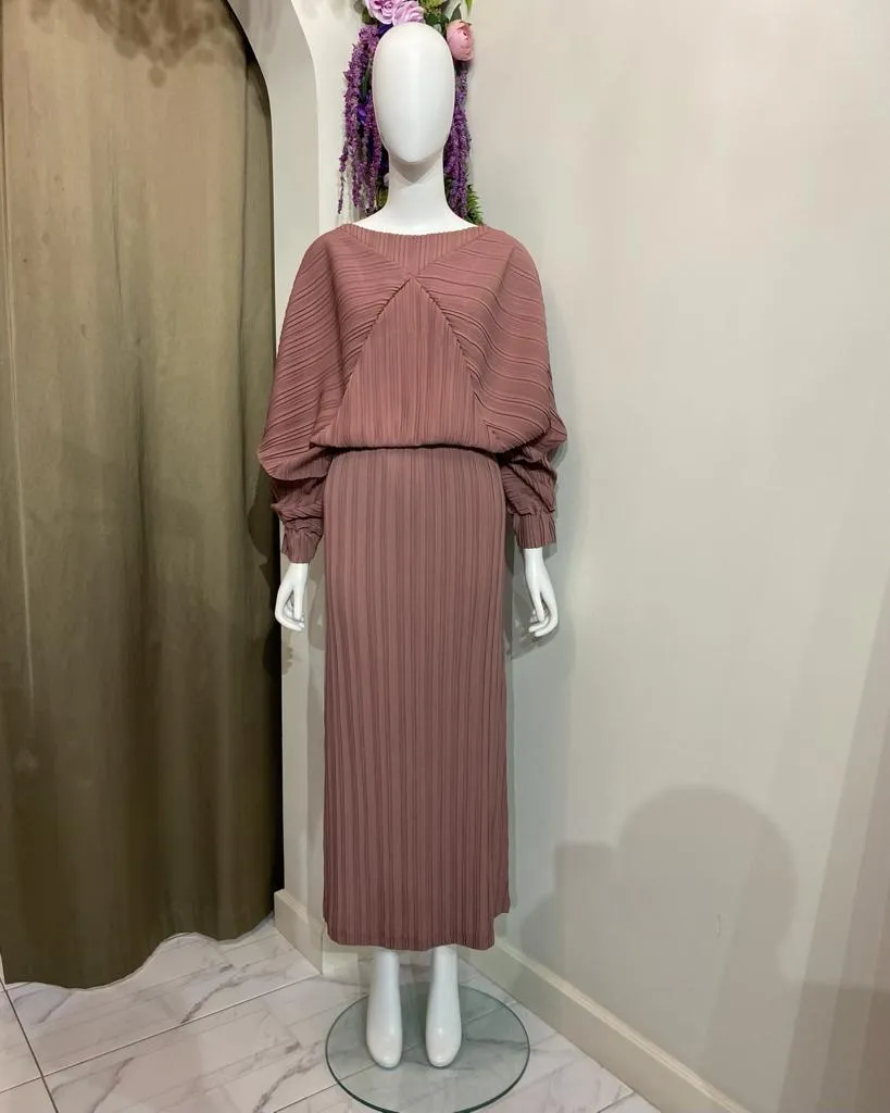Circular Top With Pencil Skirt Set