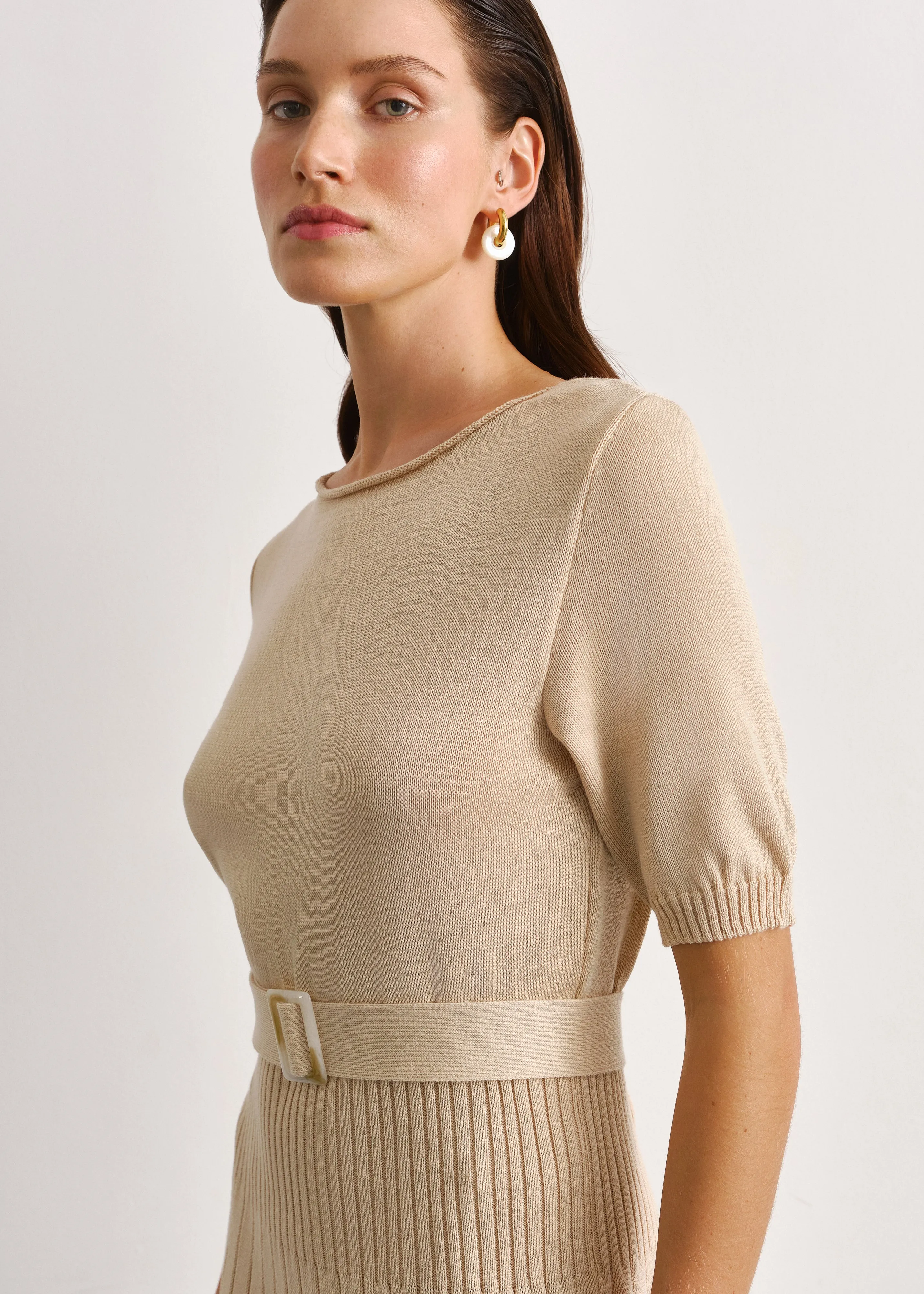 Knitted Round Neck Pleated Skirt Midi Dress