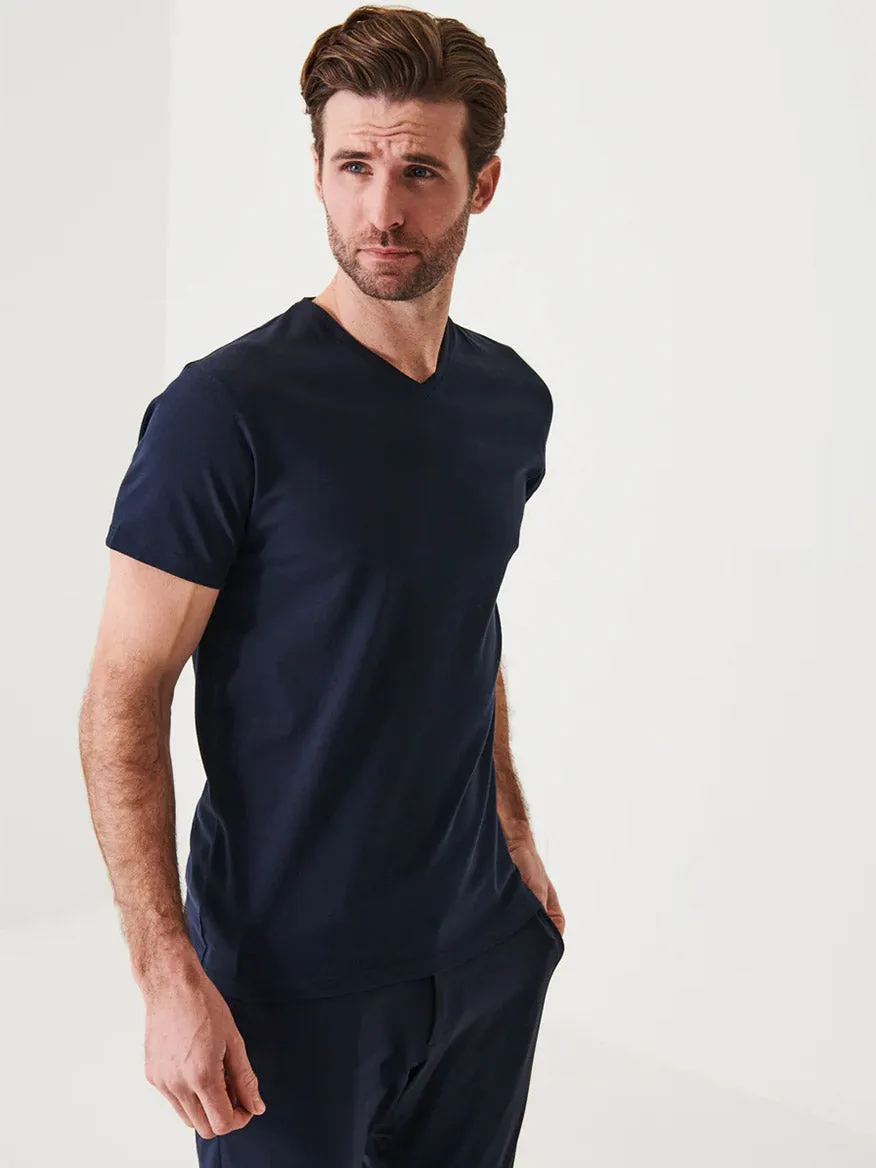 Patrick Assaraf Pima Cotton Stretch V-Neck T-Shirt in Midnight