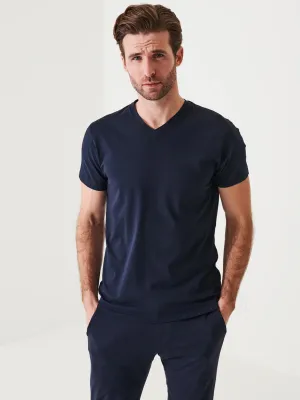 Patrick Assaraf Pima Cotton Stretch V-Neck T-Shirt in Midnight