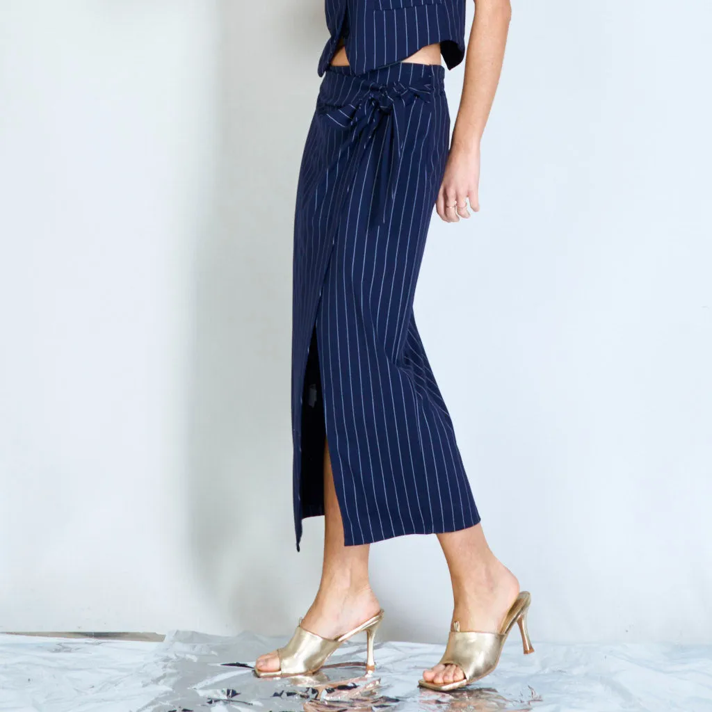 Pencil skirt with front slit wholesale