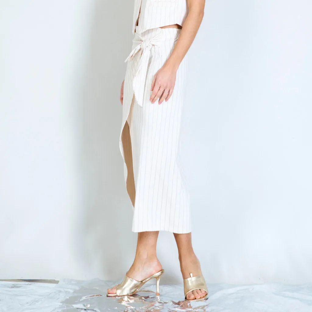 Pencil skirt with front slit wholesale