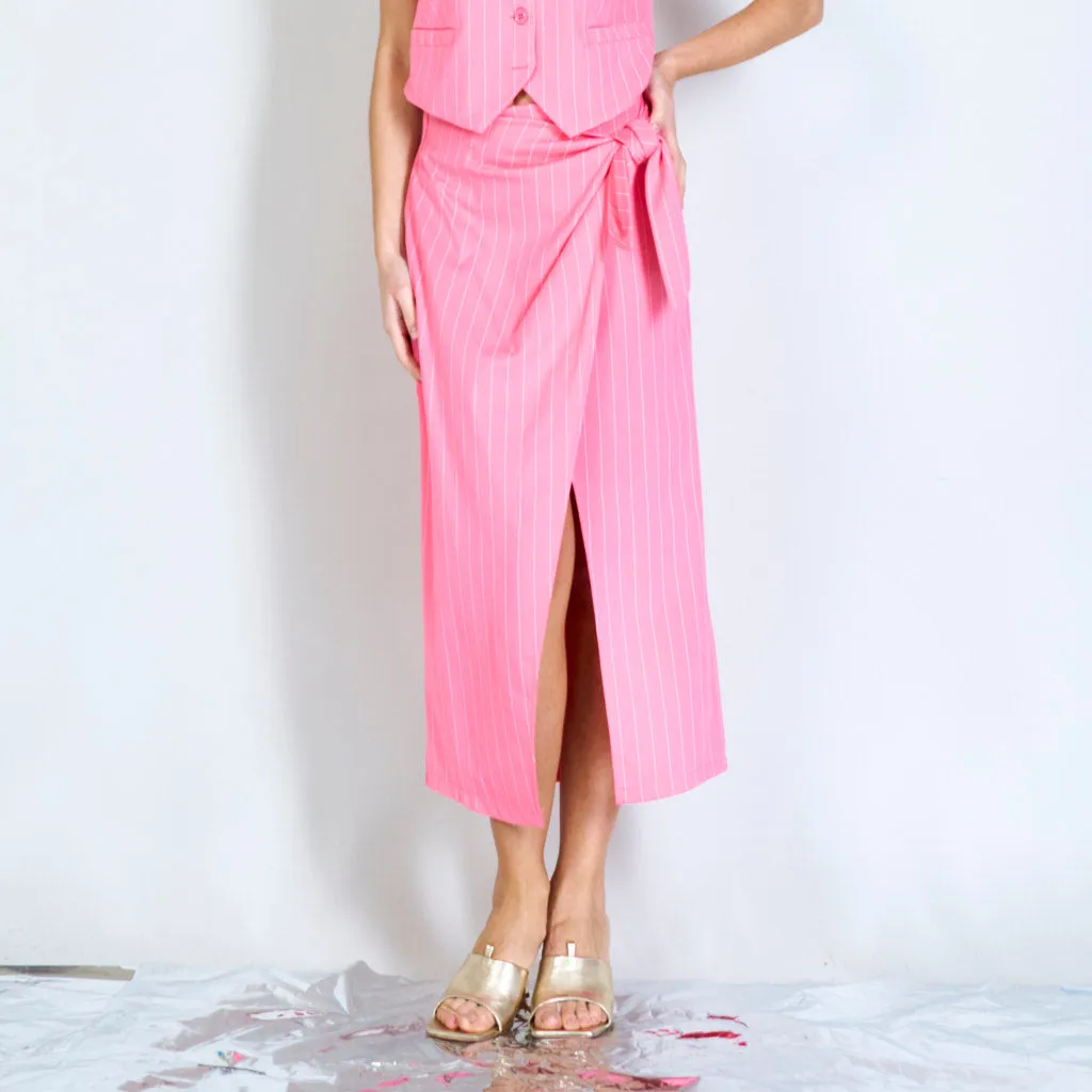 Pencil skirt with front slit wholesale