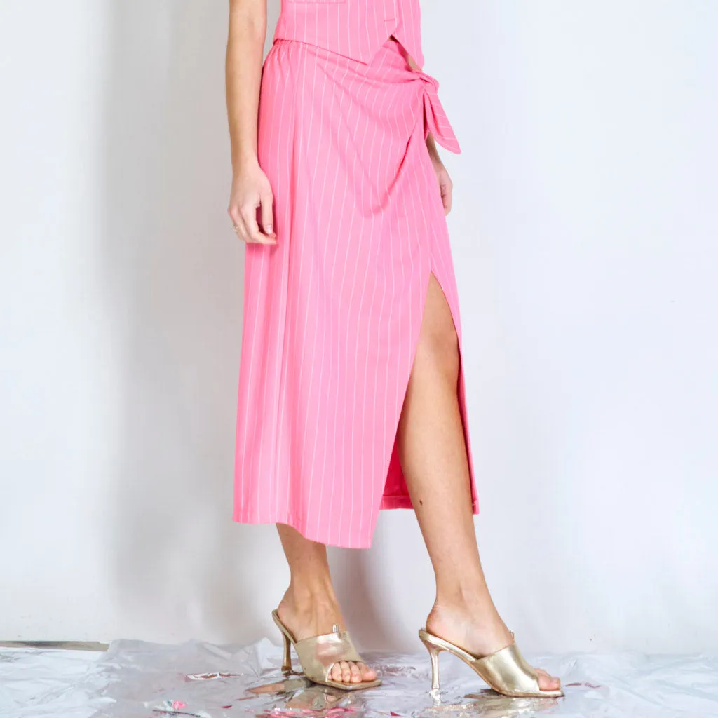 Pencil skirt with front slit wholesale