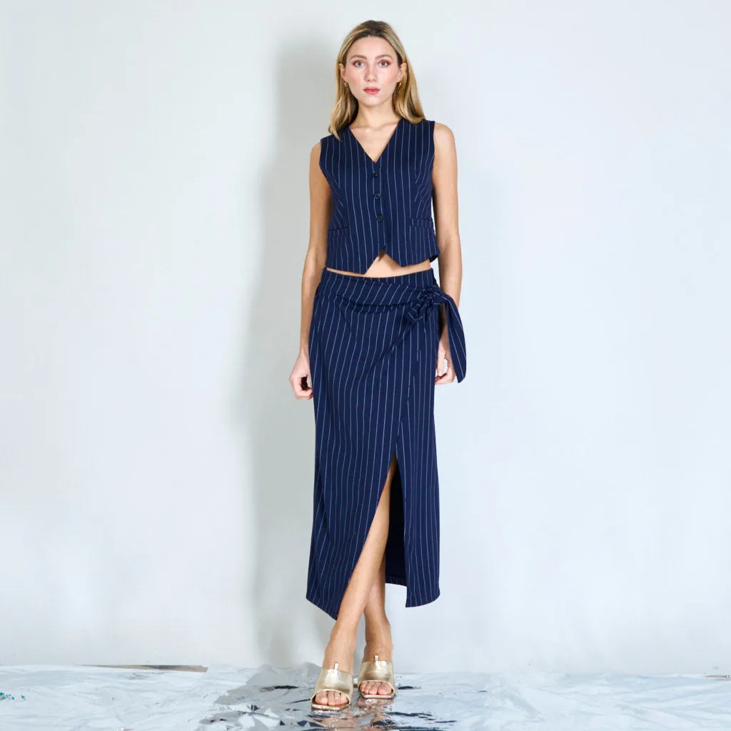 Pencil skirt with front slit wholesale