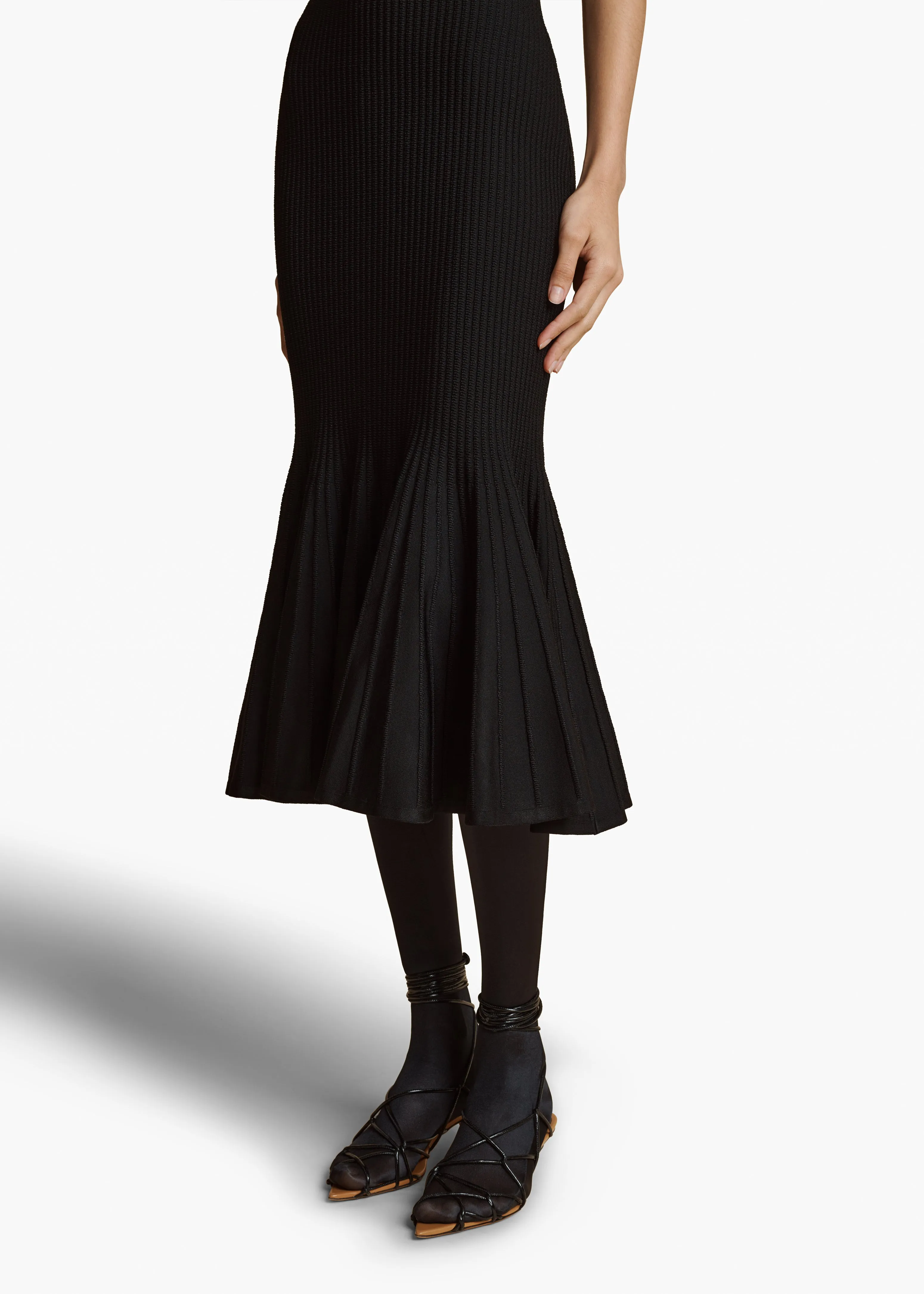 Queen Dress in Black
