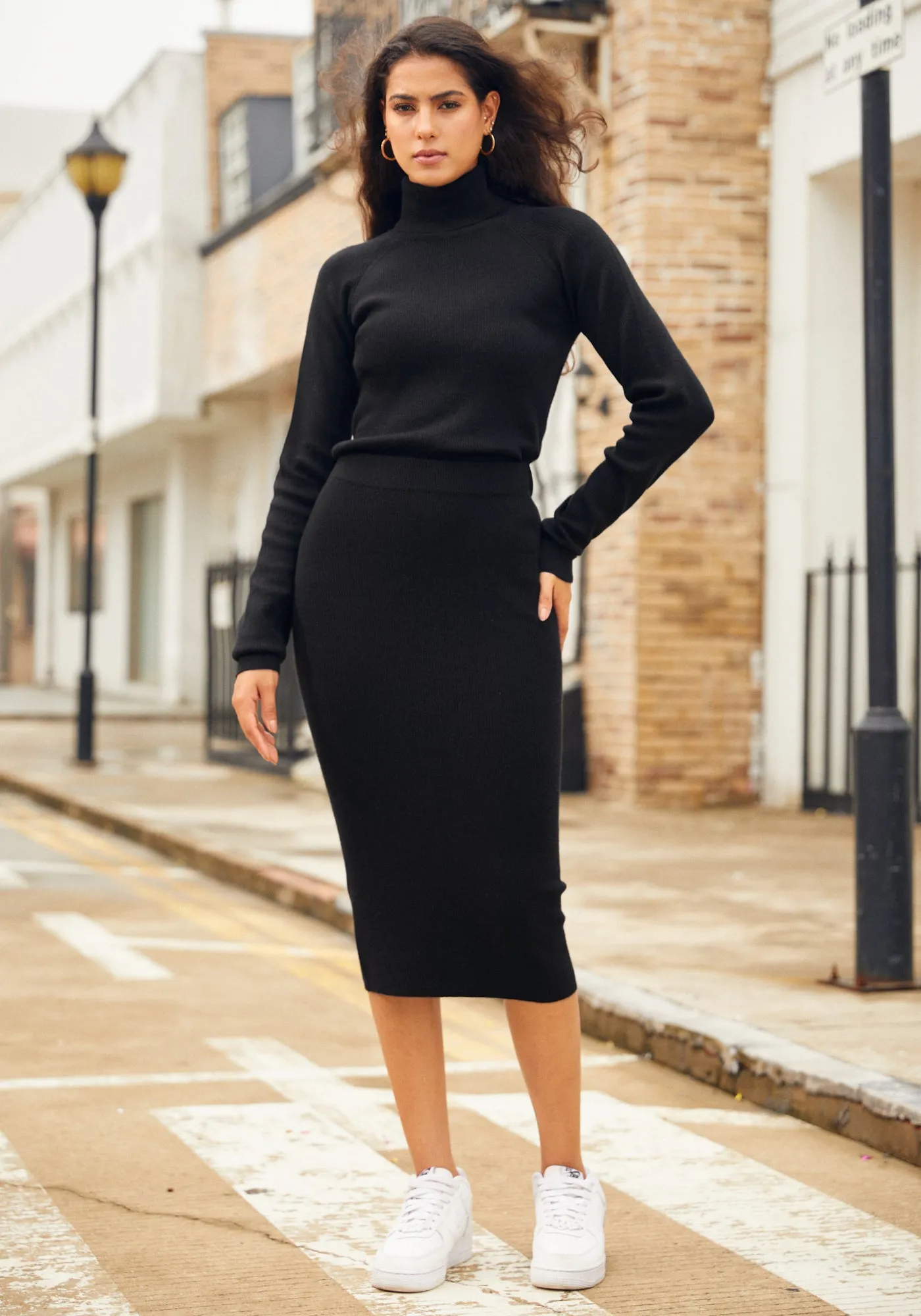 SoftBlend Merino Pencil Skirt (Black)